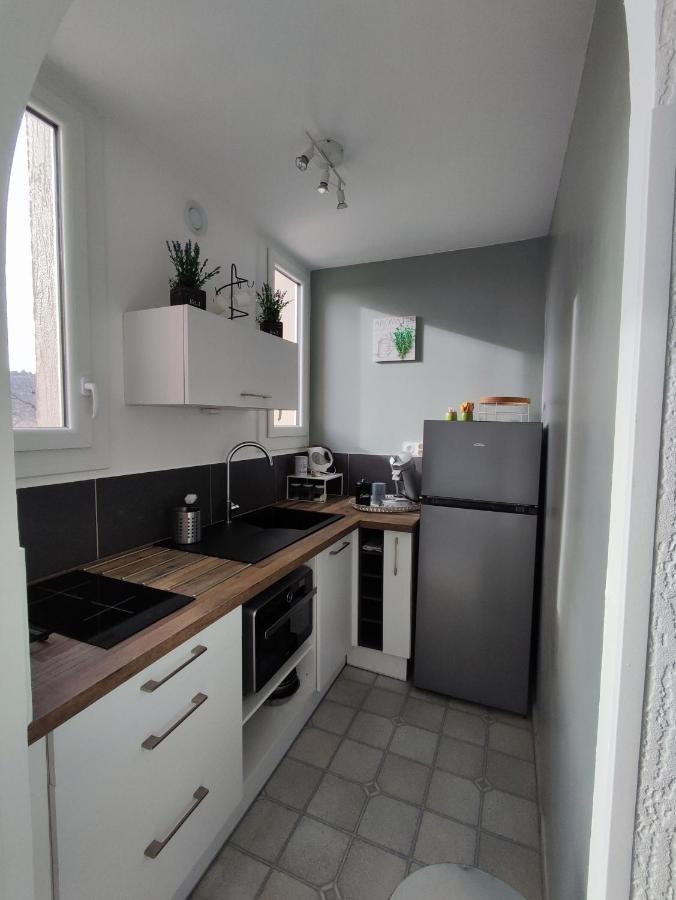 Studio Meuble Classe 2 Etoiles - 30M² Греу-ле-Бен Екстер'єр фото